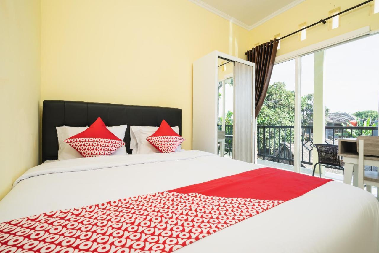 Oyo 1855 Elise Exclusive Residence Balong  Bagian luar foto