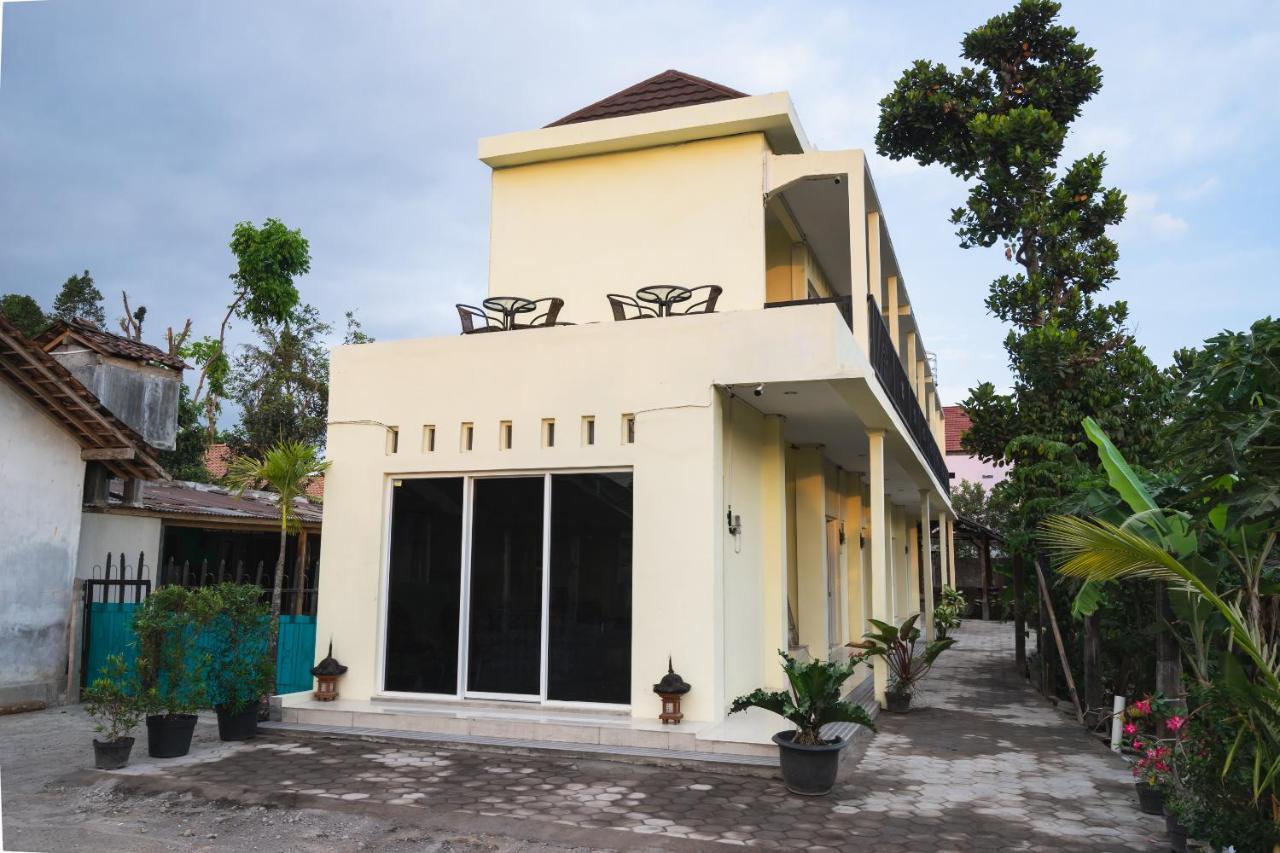 Oyo 1855 Elise Exclusive Residence Balong  Bagian luar foto