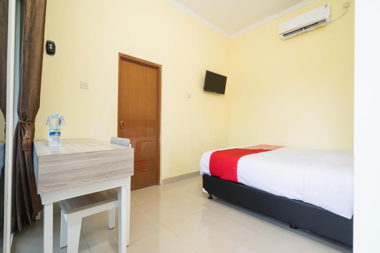 Oyo 1855 Elise Exclusive Residence Balong  Bagian luar foto