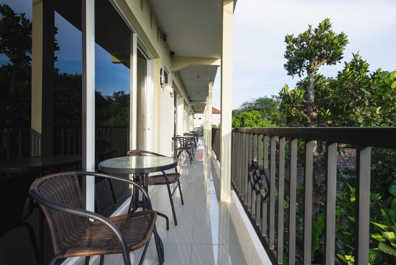 Oyo 1855 Elise Exclusive Residence Balong  Bagian luar foto