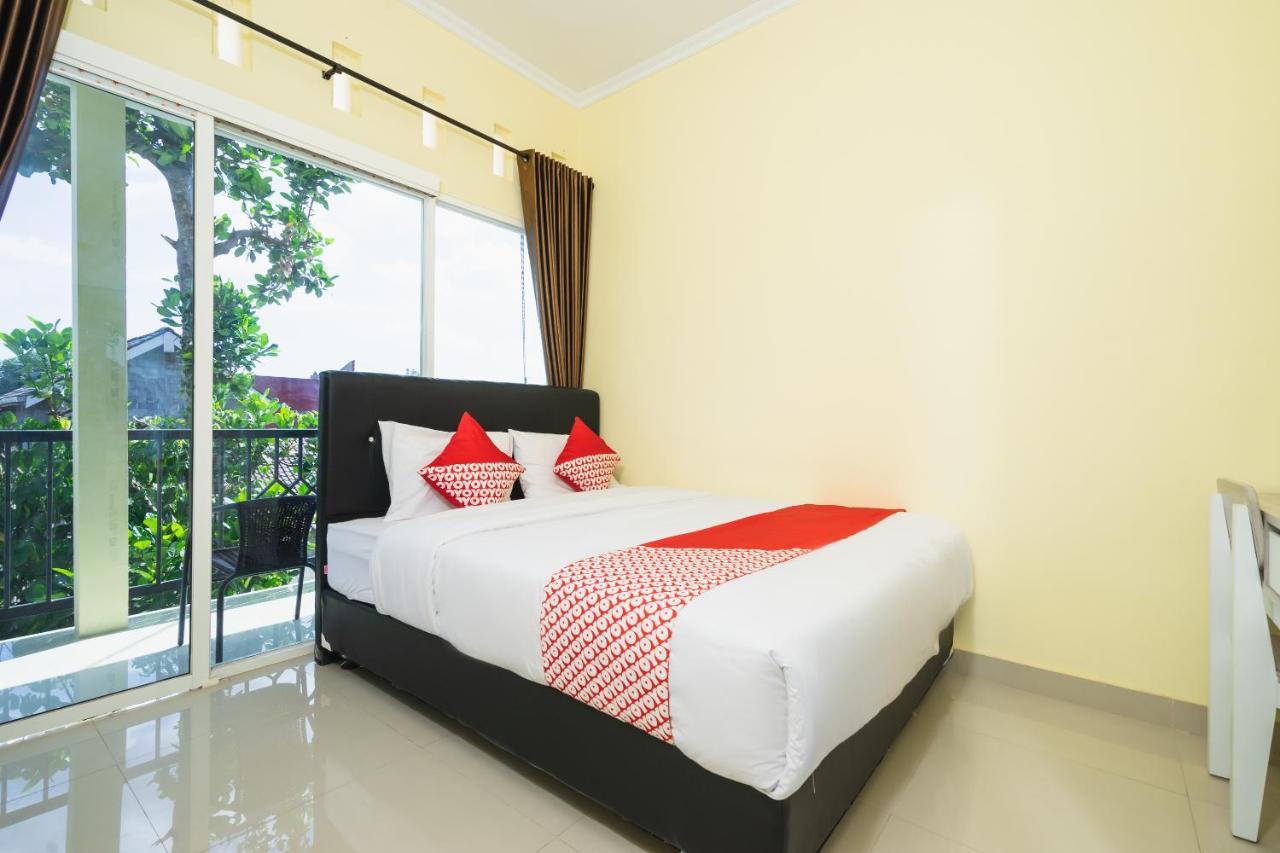 Oyo 1855 Elise Exclusive Residence Balong  Bagian luar foto