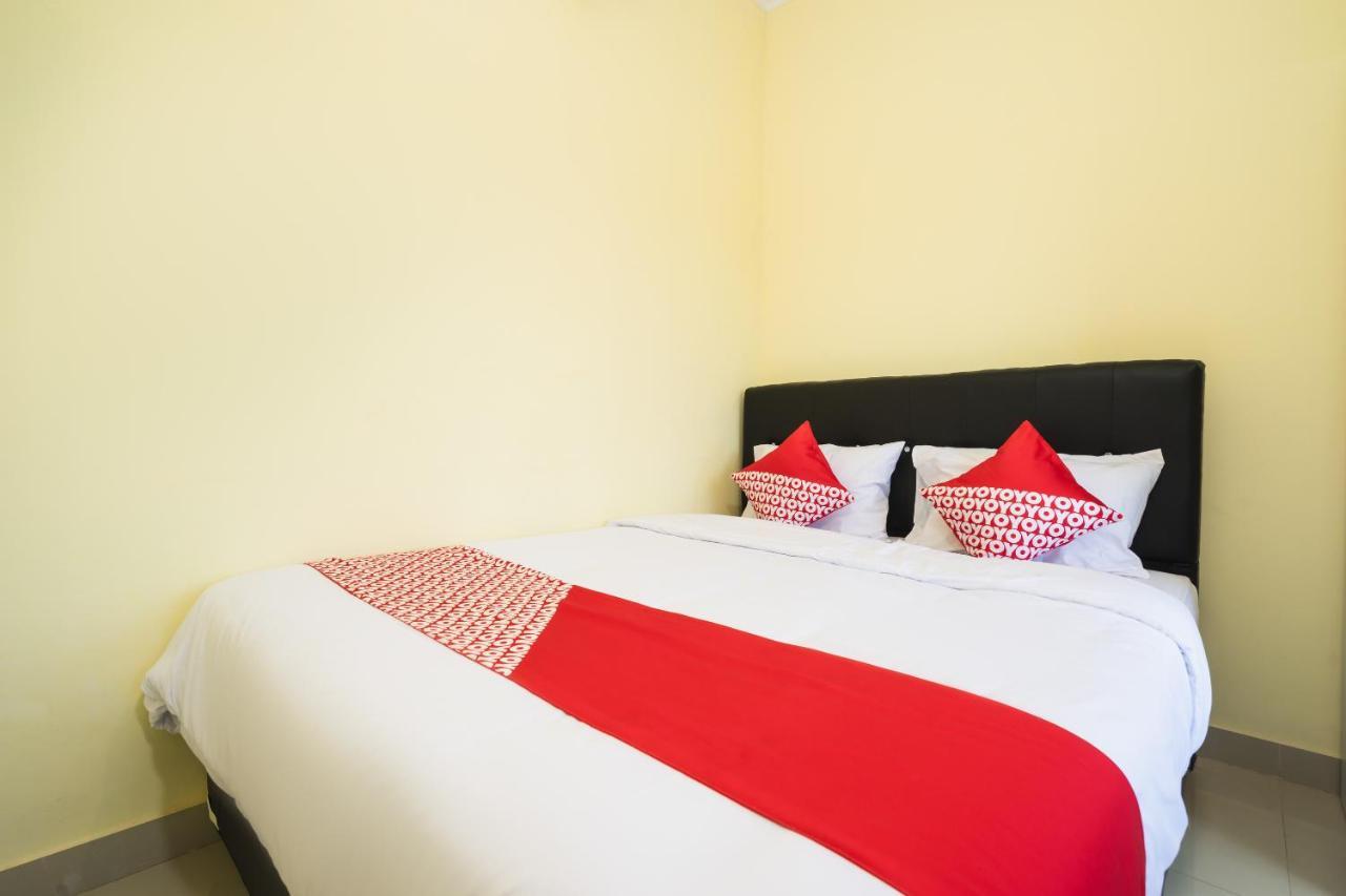 Oyo 1855 Elise Exclusive Residence Balong  Bagian luar foto